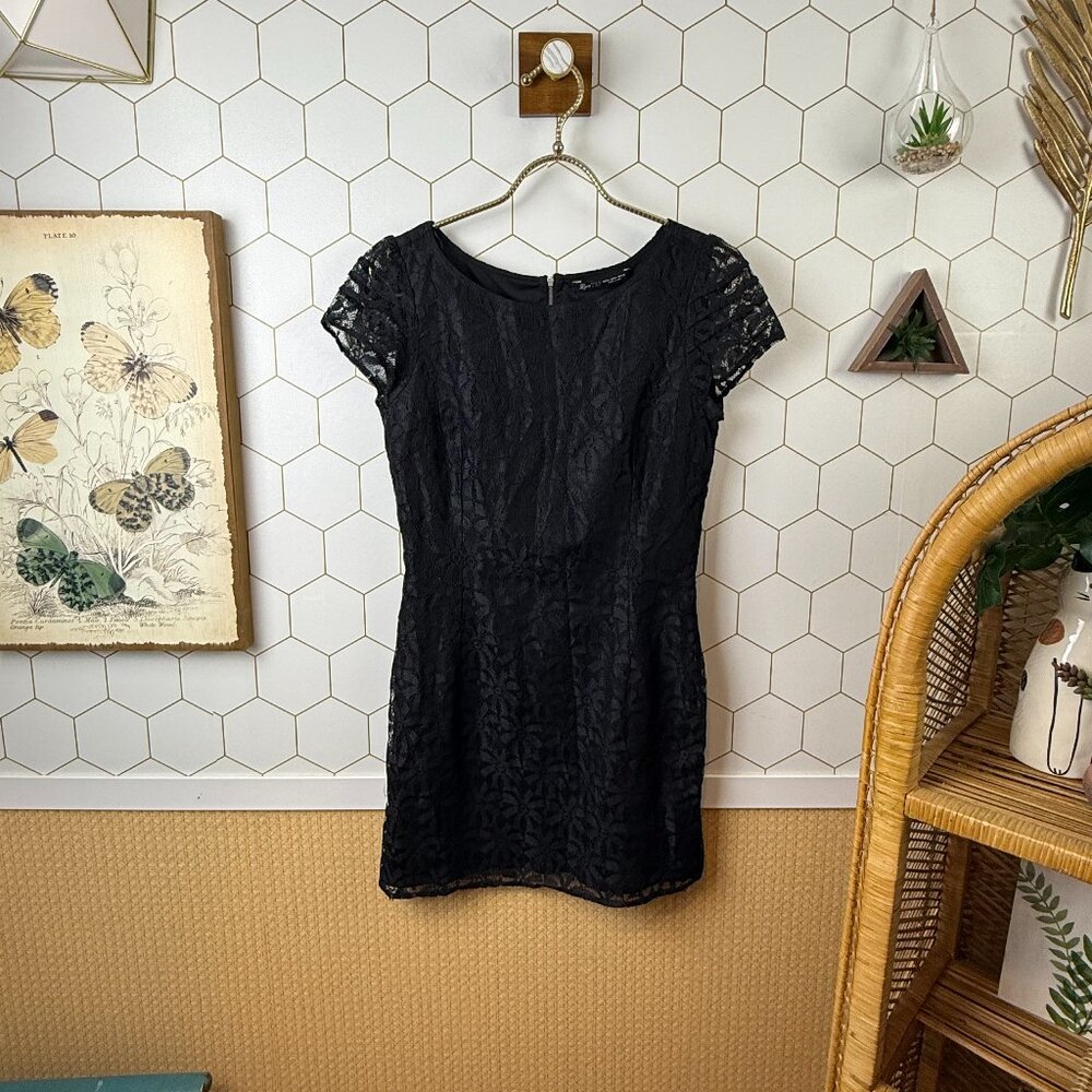 ZARA Black Lace Cap Sleeve Dress - Size - Medium